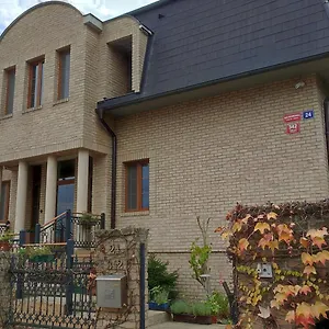 https://homestay-nad-helmrovkou.praguehotelsweb.com